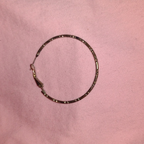 hoop earrings - Picture 2 of 3